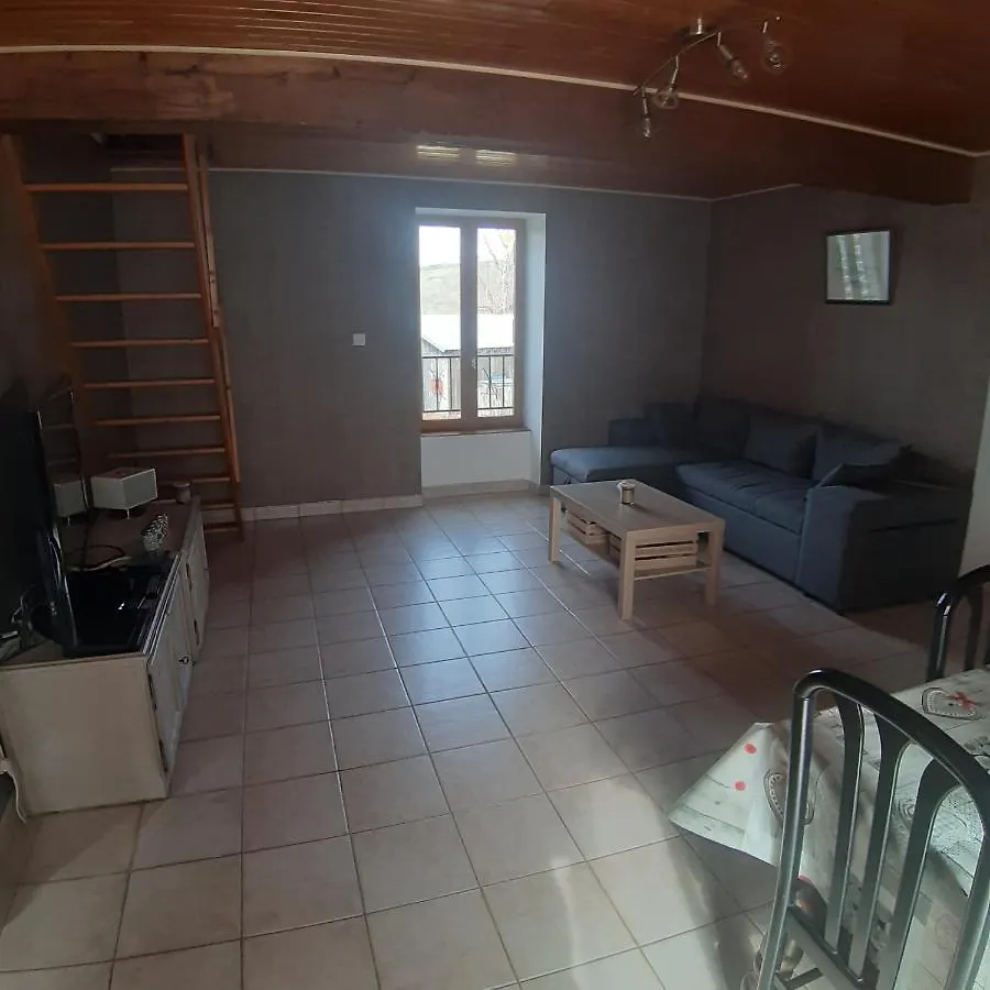 Chez Grand-Mere Le Monteil  Holiday home